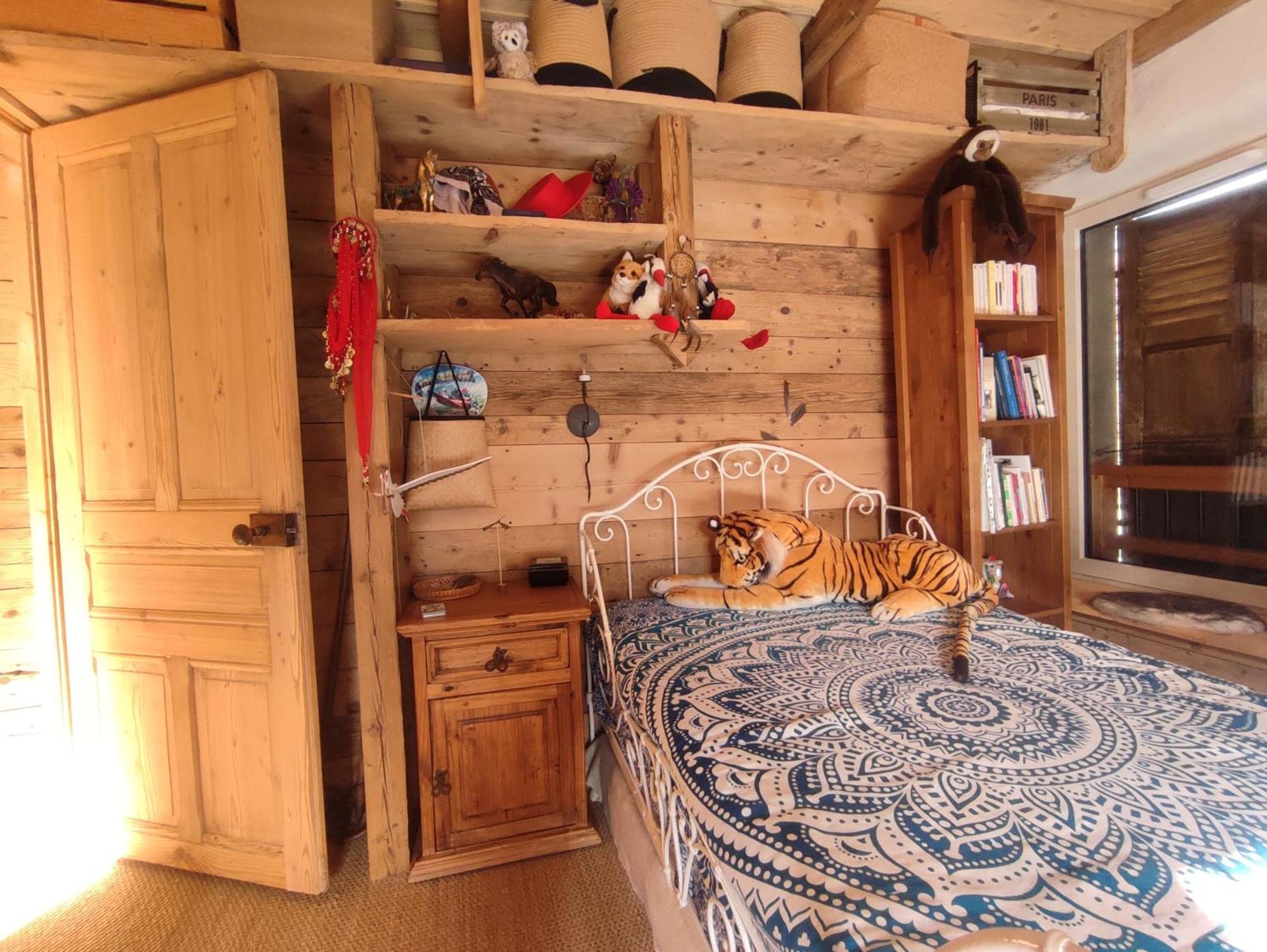 Chambre Atypique 2 Pers 200M Du Lac Сен-Жорьо Экстерьер фото