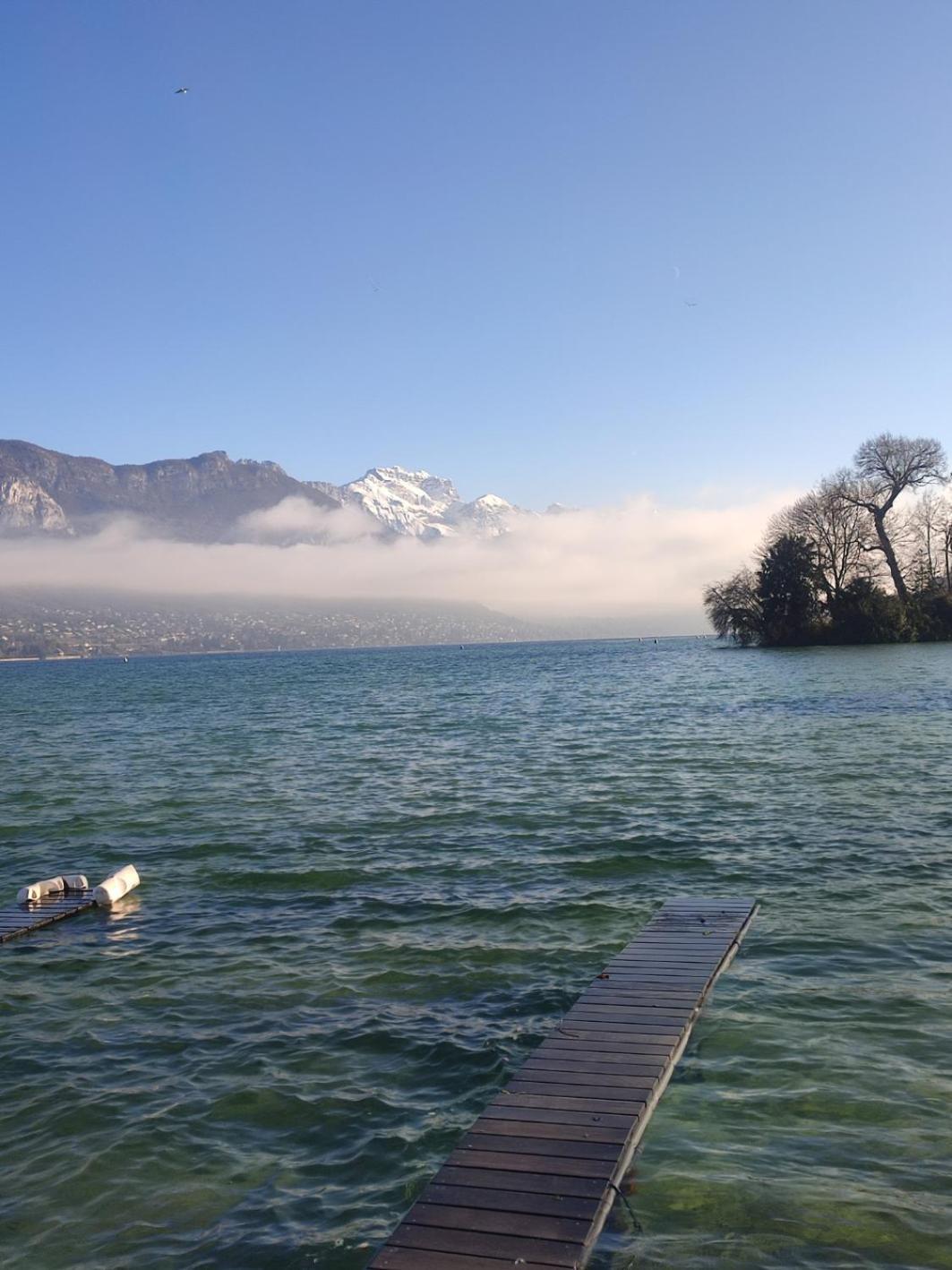 Chambre Atypique 2 Pers 200M Du Lac Сен-Жорьо Экстерьер фото
